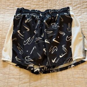 Nike Black and Gray Patterned Shorts